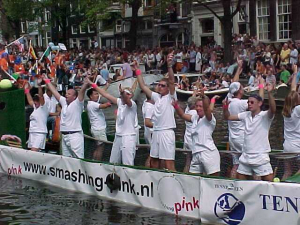 Canal Parade 2003 met Smashing Pink boot